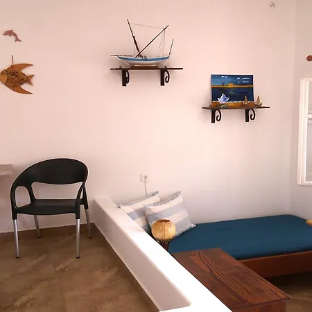 Appartement Agnanti - *